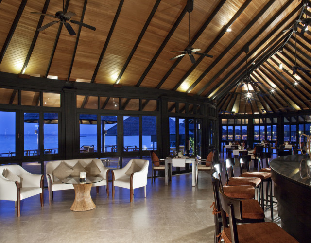 HiltonMaldivesIruFushiTrioRestaurant2.jpg