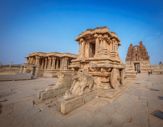 Stone-Chariot,-Hampi,-Karnataka_390A7685.jpg