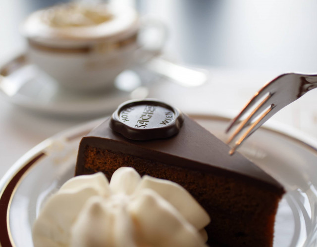 Original-Sacher-Torte-(c)-Hotel-Sacher.jpg