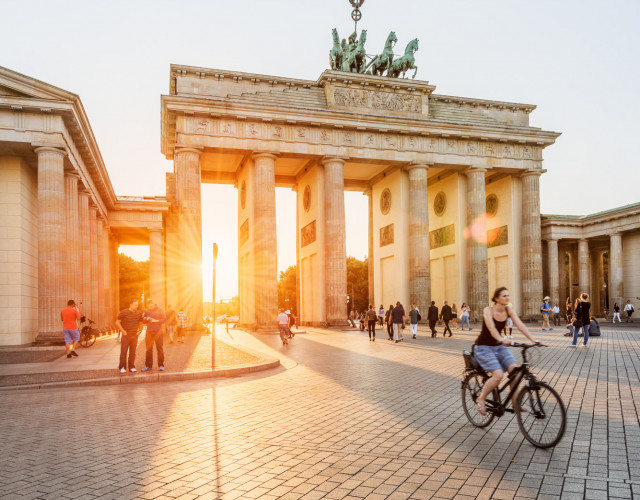 Brandenburger_Tor_regierungsviertel25_Foto_Dagmar_Schwelle-web.jpg