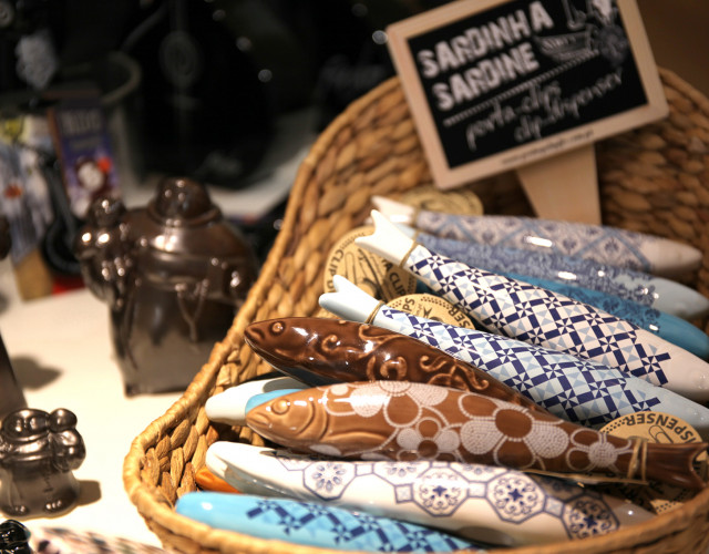 sardinhas-sardines-bordalo-lisboa-shop.jpg