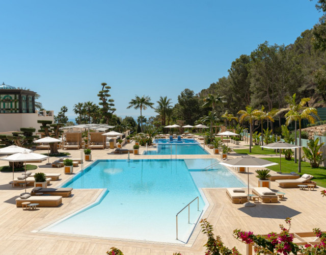 zemaltea-pools-apr25.jpg