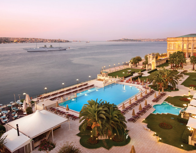 CiraganPalaceKempinski_Exterior_-ANA-GORSEL-web.jpg