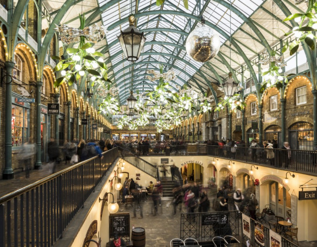 BEN_PIPE_PHOTOGRAPHY_LONDON_PARTNERS_XMAS_1224-Pano.jpg